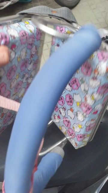 Ghế ngồi xe máy trẻ em Hello Kitty. Mua bán Mẹ và bé tại Quận Gò Vấp Tp Hồ Chí Minh được đăng bởi Hưng Trần hình 1