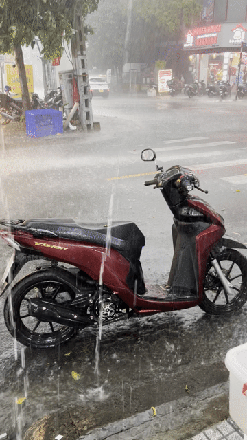 Honda Vision 2015 Đỏ đen. Mua bán Xe máy tại Quận Tân Phú Tp Hồ Chí Minh được đăng bởi Nguyễn Quý Anh Tuấn hình 1