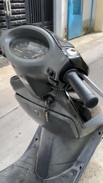 Honda Spacy Đen 2003. Mua bán Xe máy tại Quận Phú Nhuận Tp Hồ Chí Minh được đăng bởi Long Nguyễn hình 1