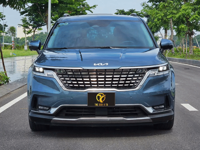 Kia Carnival Signature 2022 69.000 km Xám. Mua bán Ô tô tại Quận Gò Vấp Tp Hồ Chí Minh được đăng bởi THẾ GIỚI Ô TÔ  hình 1