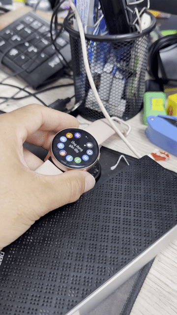 Samsung Galaxy Watch Active 2. Mua bán Thiết bị đeo thông minh tại Quận Hoàng Mai Hà Nội được đăng bởi Supper hình 1
