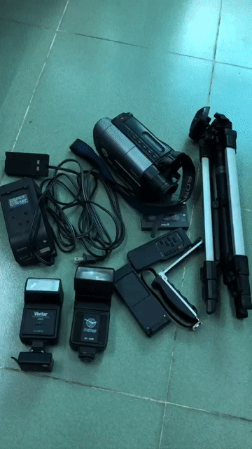 Máy quay phim Sony CCD-TRV21. Mua bán Máy ảnh, Máy quay tại Quận 10 Tp Hồ Chí Minh được đăng bởi Vũ Tâm hình 1