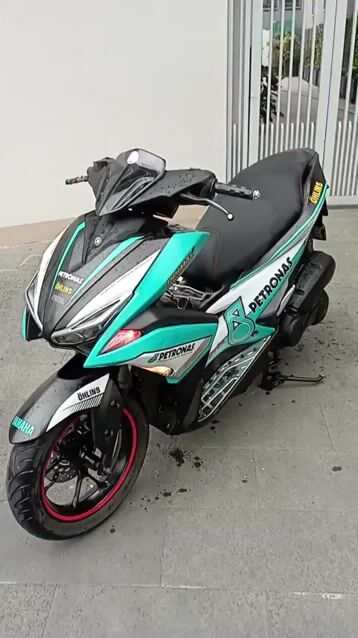 Yamaha NVX 2017,bstp,chính chủ,xe zin đẹp keng. Mua bán Xe máy tại Quận 7 Tp Hồ Chí Minh được đăng bởi Trung Anh hình 1