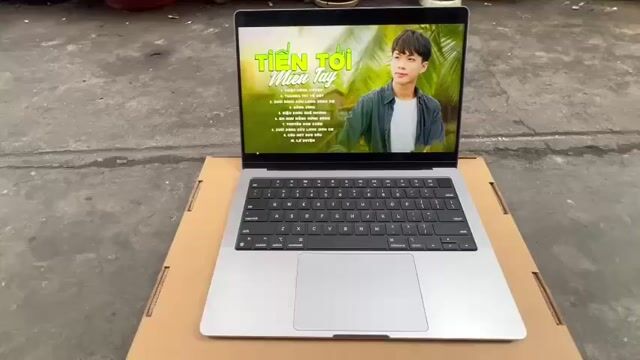 APPLE M1PRO 14' US FUL SẠCH - 16G - 512G - ĐẸP 98%. Mua bán Laptop tại Quận 3 Tp Hồ Chí Minh được đăng bởi Tèo hình 1