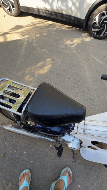 Honda Super Cub Xanh trắng. Mua bán Xe máy tại Quận Cẩm Lệ Đà Nẵng được đăng bởi SỈ CÔNG NGHỆ hình 1