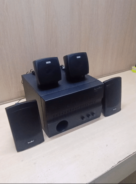 Bộ loa 4.1 Soundmax A-5OOO (1 Sub+ 4 vệ tinh)/ 8OW. Mua bán Tivi, Âm thanh tại Quận 7 Tp Hồ Chí Minh được đăng bởi Nguyễn Út Thiều hình 1