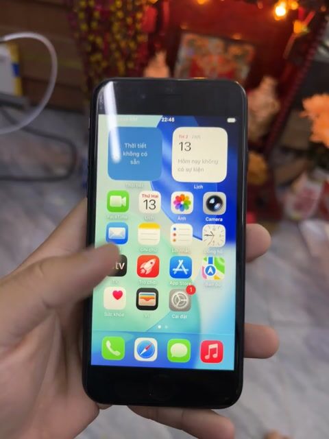 iPhone SE 2020 64gb trắng đen zin. Mua bán Điện thoại tại Quận 4 Tp Hồ Chí Minh được đăng bởi Tiệm Táo sỉ lẻ hình 1