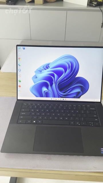 Dell Precision 5570 i9-12900H 4K touch 16GB/512GB. Mua bán Laptop tại Quận Gò Vấp Tp Hồ Chí Minh được đăng bởi Hiếu Laptop hình 1