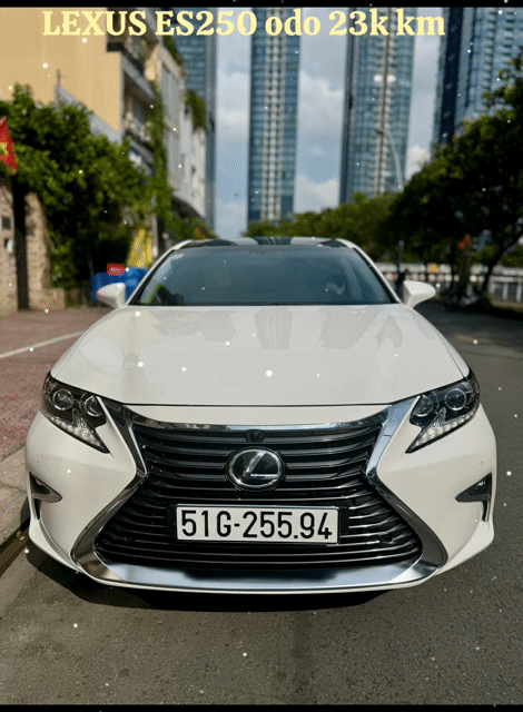 Lexus ES250 2016 Trắng 23000 km. Mua bán Ô tô tại Quận Phú Nhuận Tp Hồ Chí Minh được đăng bởi Nghĩa Trần hình 1
