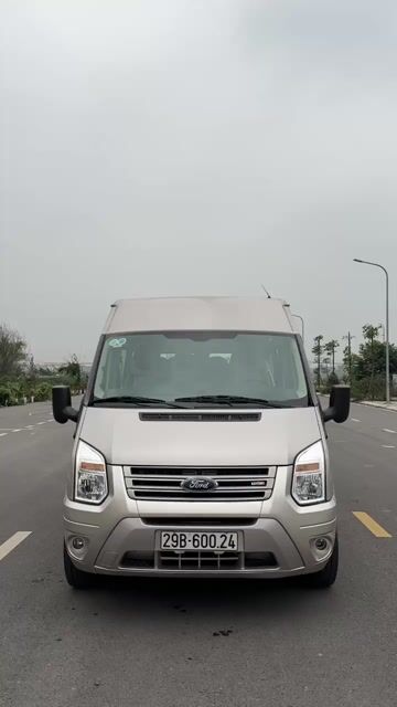 Bán Ford transit 16 chỗ,đời 2016 bản MID. Mua bán Ô tô tại Huyện Đông Anh Hà Nội được đăng bởi siêu thị ô tô Nhật Bắc hình 1
