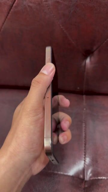 Apple iPhone 16 Pro Max 256GB 99% Rin Áp Suất. Mua bán Điện thoại tại Quận Liên Chiểu Đà Nẵng được đăng bởi Tuấn Anh hình 1