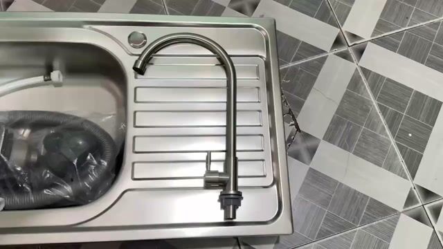 Bồn rửa chén Royal Home Inox Bạc. Mua bán Thiết bị vệ sinh, nhà tắm tại Huyện Hóc Môn Tp Hồ Chí Minh được đăng bởi Quân hình 1