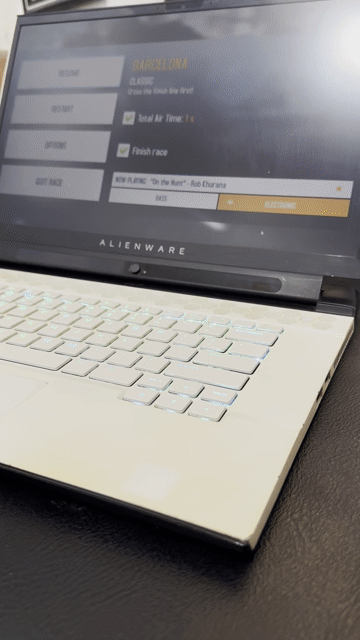 Alienware M15 R2 Trắng. Mua bán Laptop tại Thành phố Buôn Ma Thuột Đắk Lắk được đăng bởi MUA THEO NHU CẦU hình 1
