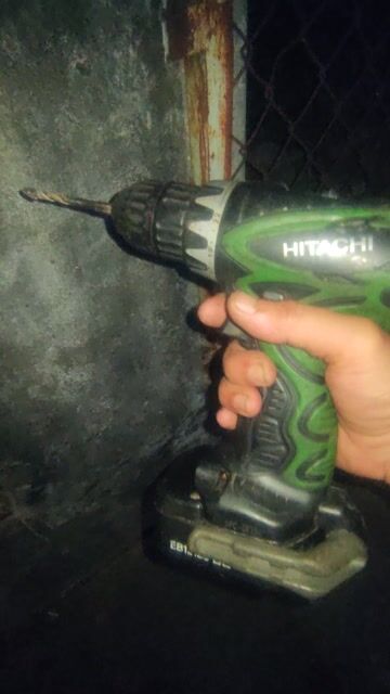 Máy khoan pin Hitachi DS 12DVF3. Mua bán Đồ chuyên dụng, Giống nuôi trồng tại Quận Bình Tân Tp Hồ Chí Minh được đăng bởi Chuyên hàng Nhật bãi  hình 1