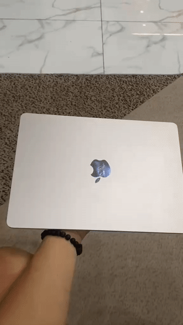 Apple MacBook Air M3 8GB Bạc. Mua bán Laptop tại Quận Nam Từ Liêm Hà Nội được đăng bởi Tuệ Minh hình 1