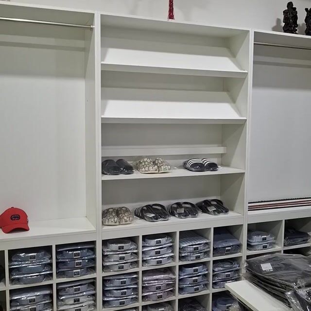 Kệ trưng bày gỗ MDF trắng đã sử dụng. Mua bán Tủ, kệ gia đình tại Thành phố Long Khánh Đồng Nai được đăng bởi Novelty store hình 1
