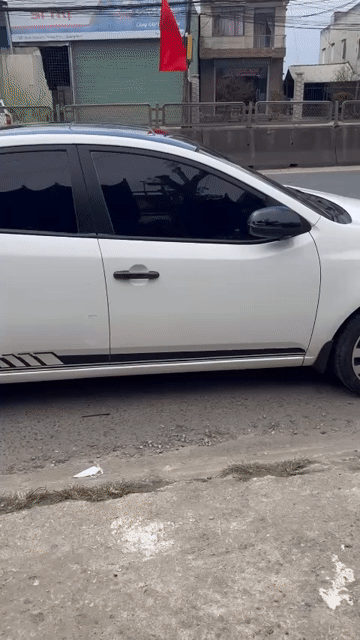 Kia Forte 2012 Trắng 117000 km. Mua bán Ô tô tại Quận Thanh Khê Đà Nẵng được đăng bởi Hoàng Hải hình 1