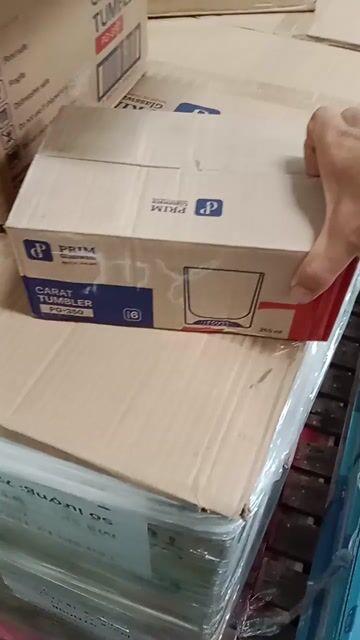 Ly thủy tinh Vinamilk 255ml 6 cái. Mua bán Dụng cụ nhà bếp tại Quận 11 Tp Hồ Chí Minh được đăng bởi cây và Đá hình 1