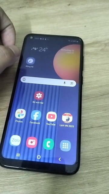 Điện thoại Samsung Galaxy M11 cũ giá rẻ Tphcm. Mua bán Điện thoại tại Quận 5 Tp Hồ Chí Minh được đăng bởi Nguyễn Huỳnh Phú hình 1