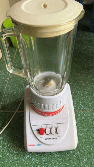 Máy xay sinh tố 220k. Mua bán Bếp, lò, đồ điện nhà bếp tại Huyện Tam Nông Đồng Tháp được đăng bởi Quy Le hình 1