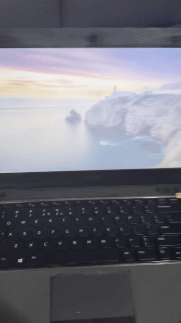 Dell Vostro Intel Core i5 Dây sạc Chuột ngoài. Mua bán Laptop tại Quận 8 Tp Hồ Chí Minh được đăng bởi Úc Quỳnh hình 1