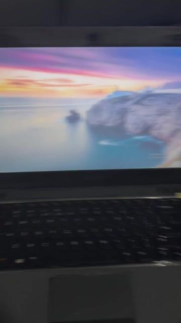 Dell Vostro Intel Core i5 Dây sạc Chuột ngoài. Mua bán Laptop tại Quận 8 Tp Hồ Chí Minh được đăng bởi Úc Quỳnh hình 1