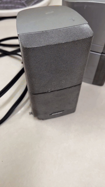 loa bose cube seri 3. Mua bán Tivi, Âm thanh tại Quận 4 Tp Hồ Chí Minh được đăng bởi Vy Vy hình 1