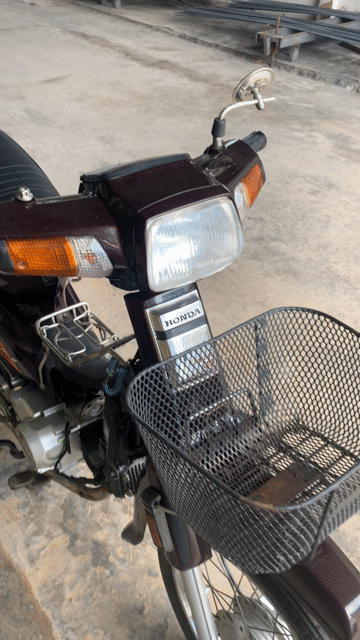 Honda Dream Thái màu Nâu. Mua bán Xe máy tại Thành phố Tân An Long An được đăng bởi Nguyen le phong hình 1
