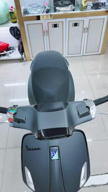 Vespa Xám Ghi Nhám 2023 cực đẹp chính chủ. Mua bán Xe máy tại Quận Phú Nhuận Tp Hồ Chí Minh được đăng bởi VESPA  PIAGGIO BẢO HƯNG Vespa cũ trả góp  hình 1