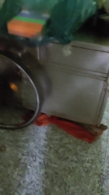 Tủ bán hàng Inox Kính Như mới. Mua bán Đồ chuyên dụng, Giống nuôi trồng tại Quận Hải Châu Đà Nẵng được đăng bởi Đà Nẵng  hình 1