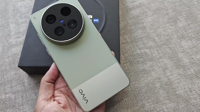 Vivo X300 Ultra 256GB Xanh Trắng Siêu Lướt Fullbox. Mua bán Điện thoại tại Quận 3 Tp Hồ Chí Minh được đăng bởi Minh Phạm hình 1