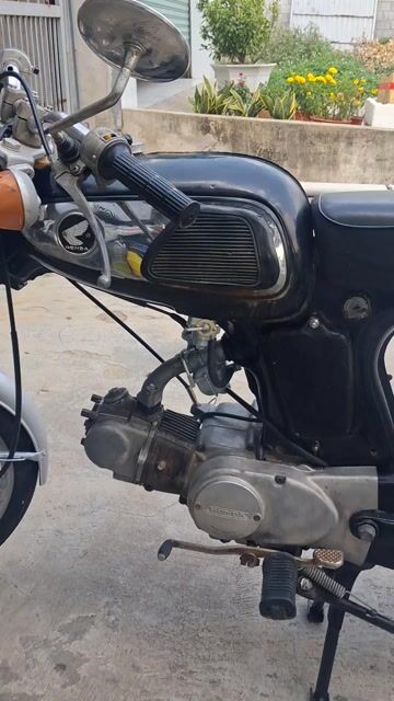 Xe máy màu Đen. Mua bán Xe máy tại Thị xã Tân Uyên Bình Dương được đăng bởi mua ban xe cũ hình 1