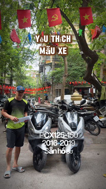 Honda PCX150 2019 Bạc hồ sơ gốc sẵn vào tên. Mua bán Xe máy tại Quận Ba Đình Hà Nội được đăng bởi Xe Máy Nam Thi hình 1