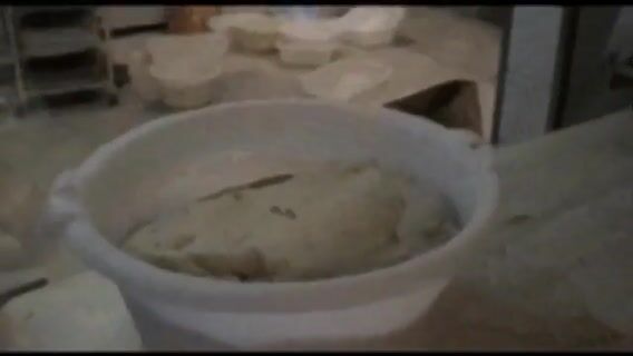 Mets la main à la pâte