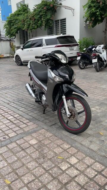 Honda Future 125 Fi trả trước 8tr nhận xe. Mua bán Xe máy tại Quận 7 Tp Hồ Chí Minh được đăng bởi Dương Đạt hình 1