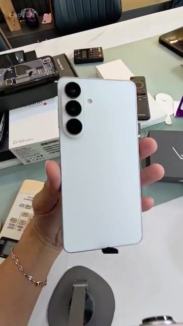 Samsung S26 Plus 256Gb Có Bảo Hành Rơi Vỡ. Mua bán Điện thoại tại Quận Gò Vấp Tp Hồ Chí Minh được đăng bởi HoangDang hình 1