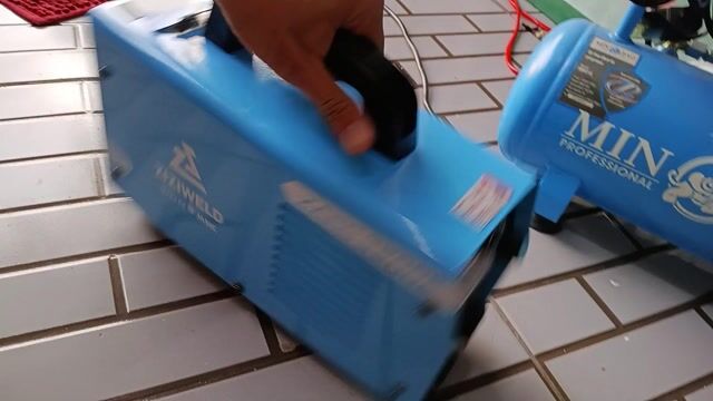 Máy hàn Weldcom ZARC 3200E Xanh Kim loại. Mua bán Đồ chuyên dụng, Giống nuôi trồng tại Thành phố Bến Tre Bến Tre được đăng bởi Kong Lee WH hình 1