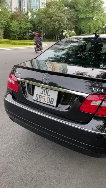 Mercedes Benz E Class 2009 E250 - 1963 km. Mua bán Ô tô tại Quận Thanh Xuân Hà Nội được đăng bởi Đỗ Duy Cảnh hình 1