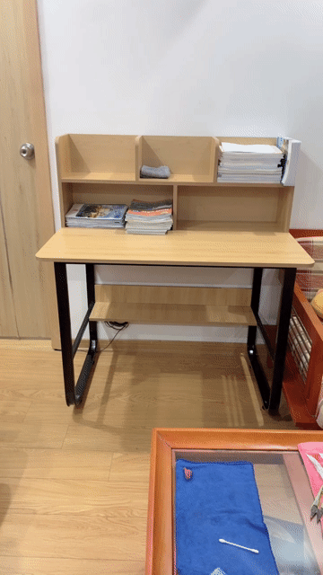 Hình ảnh loại 1m có giá để sách tiên, khung thép. Mua bán Tủ, kệ gia đình tại Huyện Hoài Đức Hà Nội được đăng bởi MAI TRANG STORE hình 1