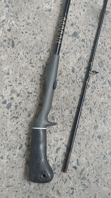 Cần câu GAMEFISHER Máy ngang. Mua bán Đồ thể thao, Dã ngoại tại Huyện Hóc Môn Tp Hồ Chí Minh được đăng bởi sang hình 1