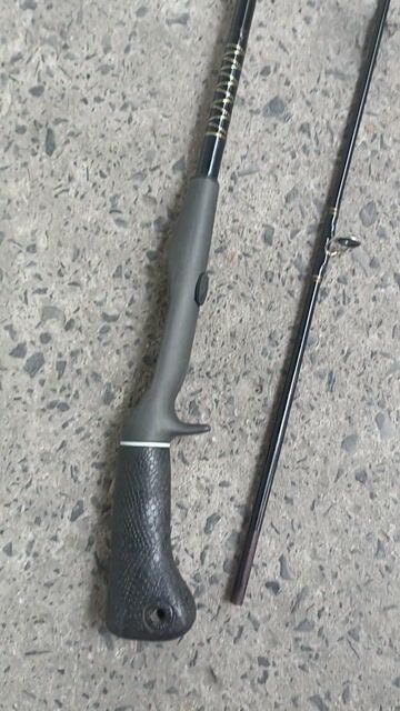 Cần câu GAMEFISHER Máy ngang. Mua bán Đồ thể thao, Dã ngoại tại Huyện Hóc Môn Tp Hồ Chí Minh được đăng bởi sang hình 1