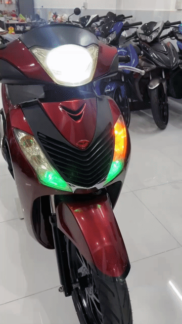 SH 125 ( e có bán góp  ). Mua bán Xe máy tại Quận Ninh Kiều Cần Thơ được đăng bởi MINH THIỆN bán xe trả góp hình 1