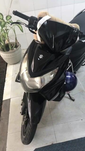 Suzuki màu Đen. Mua bán Xe máy tại Quận 8 Tp Hồ Chí Minh được đăng bởi Anh đào hình 1
