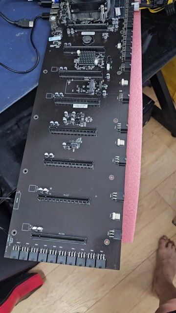 Main BTC B75 8 chân Nguồn 2000W New. Mua bán Linh kiện (RAM, Card...) tại Quận 11 Tp Hồ Chí Minh được đăng bởi Văn Thanh hình 1