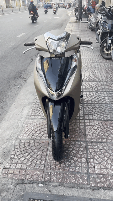 Honda Lead 2018 Vàng đồng Smartkey. Mua bán Xe máy tại Quận Phú Nhuận Tp Hồ Chí Minh được đăng bởi Dũng hình 1