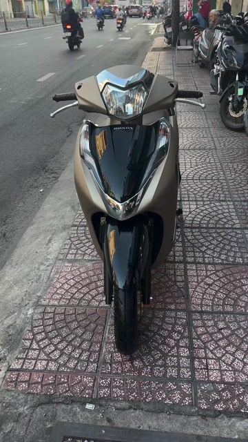 Honda Lead 2018 Vàng đồng Smartkey. Mua bán Xe máy tại Quận Phú Nhuận Tp Hồ Chí Minh được đăng bởi Dũng hình 1