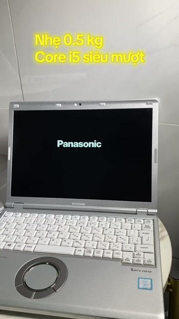 Laptop Panasonic hàng nhật xách tay nhẹ 0.5kg. Mua bán Laptop tại Quận Bình Tân Tp Hồ Chí Minh được đăng bởi hàng nhật xách tay hình 1