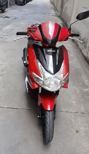 Honda Airblade Đỏ đen. Mua bán Xe máy tại Quận 6 Tp Hồ Chí Minh được đăng bởi Anh hoà 78 hình 1