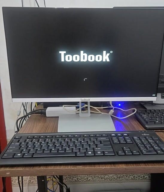 Toobook All In One Core i5 24 inch 8GB/128GB. Mua bán Máy tính để bàn tại Thành phố Bến Tre Bến Tre được đăng bởi Lao Thanh Phước Lộc hình 1