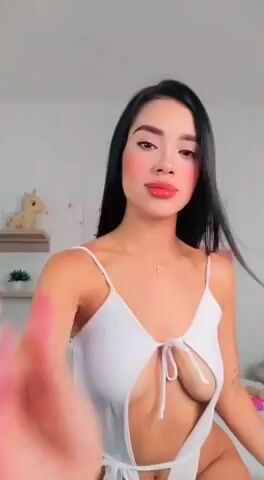 Model - Victoria sensual